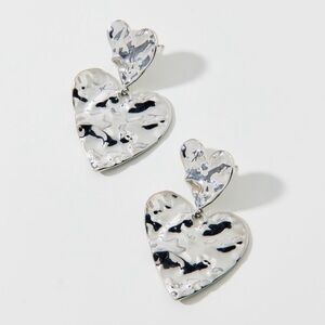 NEW UO Love Hammered Heart Dangle Earrings Silver Statement Drop